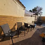 בית נופש Carlton House 3 Bedroom House By Cliftonvalley בריסטול