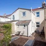 Carlton House 3 Bedroom House By Cliftonvalley בריסטול
