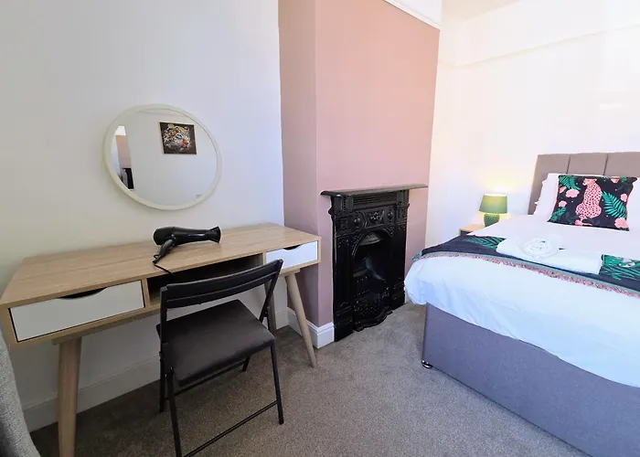 Prázdninový dům Carlton House 3 Bedroom House By Cliftonvalley Bristol