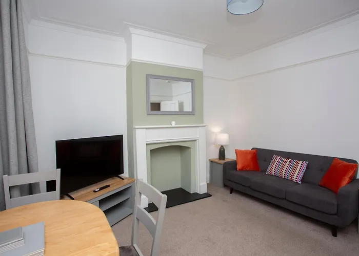 Casa de Férias Carlton House 3 Bedroom House By Cliftonvalley Bristol