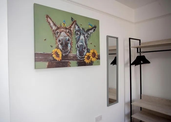 Carlton House 3 Bedroom House By Cliftonvalley Casa de Férias *