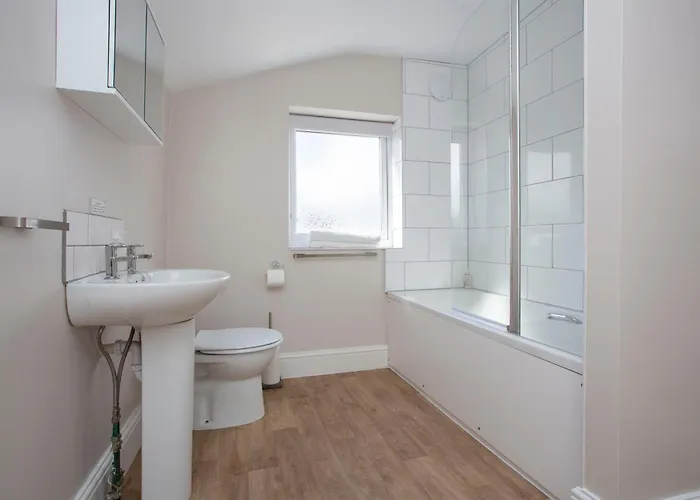 Vakantiehuis Carlton House 3 Bedroom House By Cliftonvalley Bristol